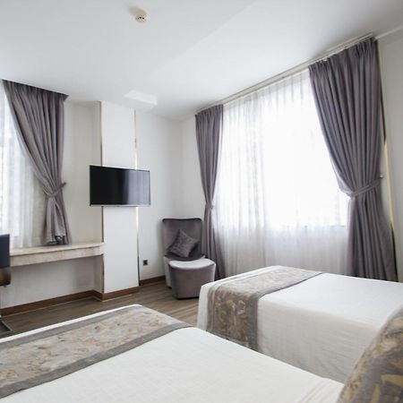 Acnos Grand Hotel Хошимін Екстер'єр фото